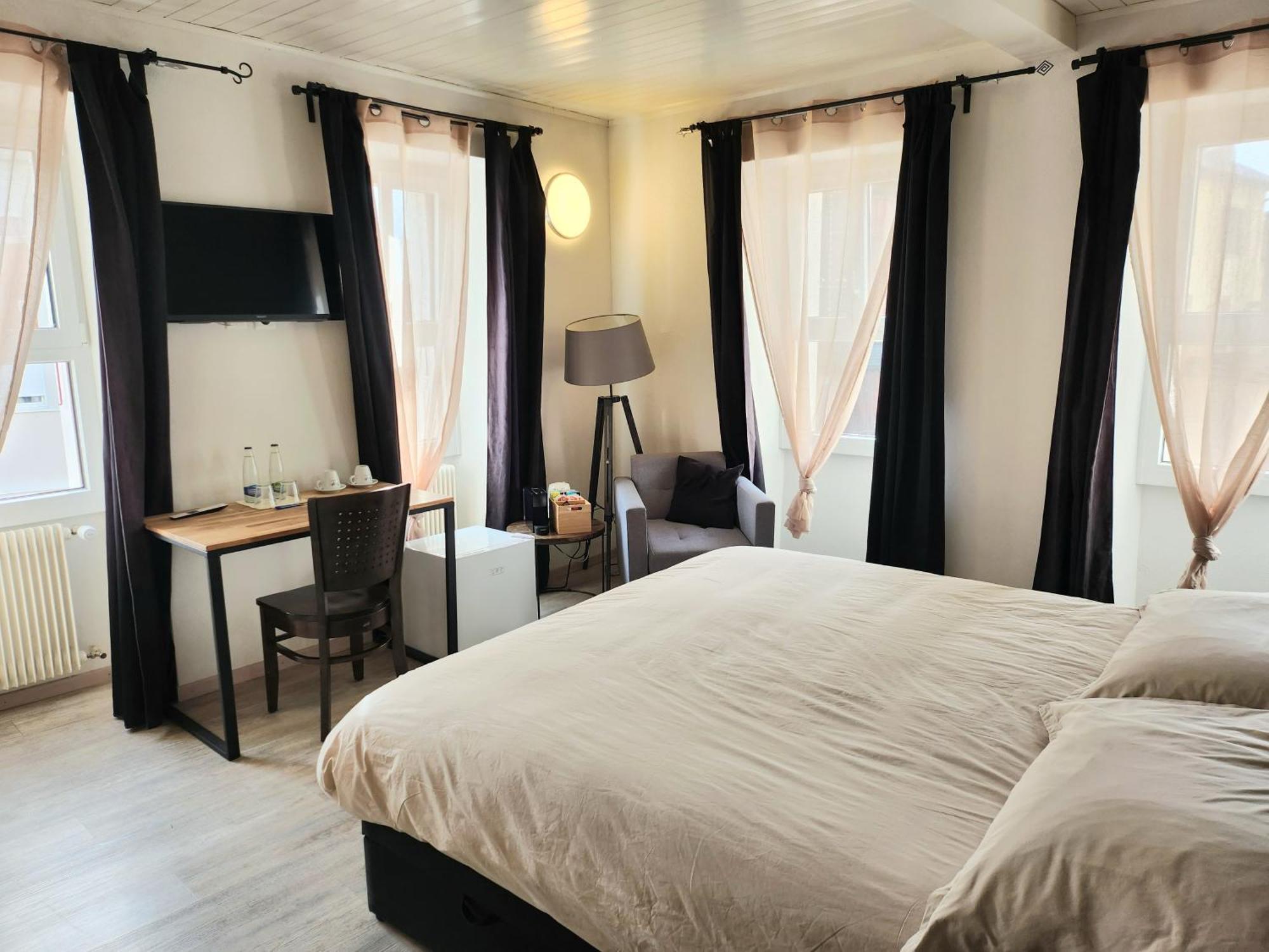 De L'union Bed & Breakfast Lens